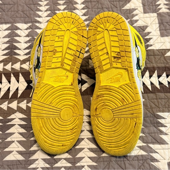 Nike Yellow Rose SZ 4 - Picture 4 of 4